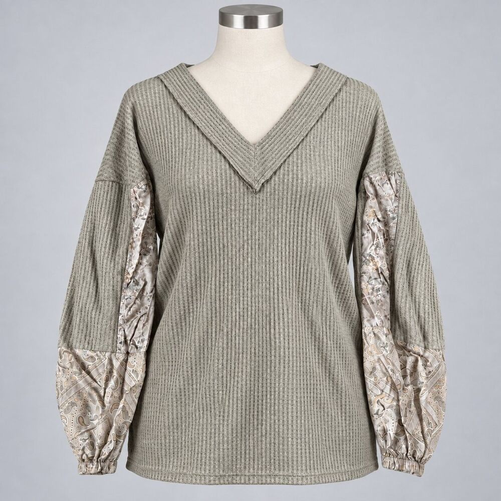 Daytrip Womens S Green Waffle Knit VNeck Top Boho Paisley Balloon Sleeve Blouse